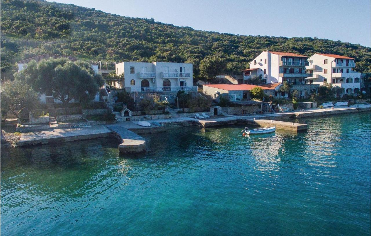 Gorgeous Apartment In Dubrava With Kitchen Εξωτερικό φωτογραφία