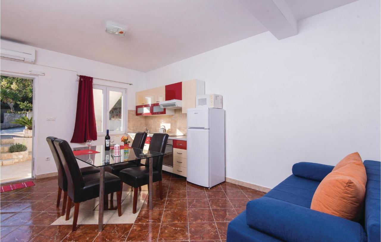 Gorgeous Apartment In Dubrava With Kitchen Εξωτερικό φωτογραφία