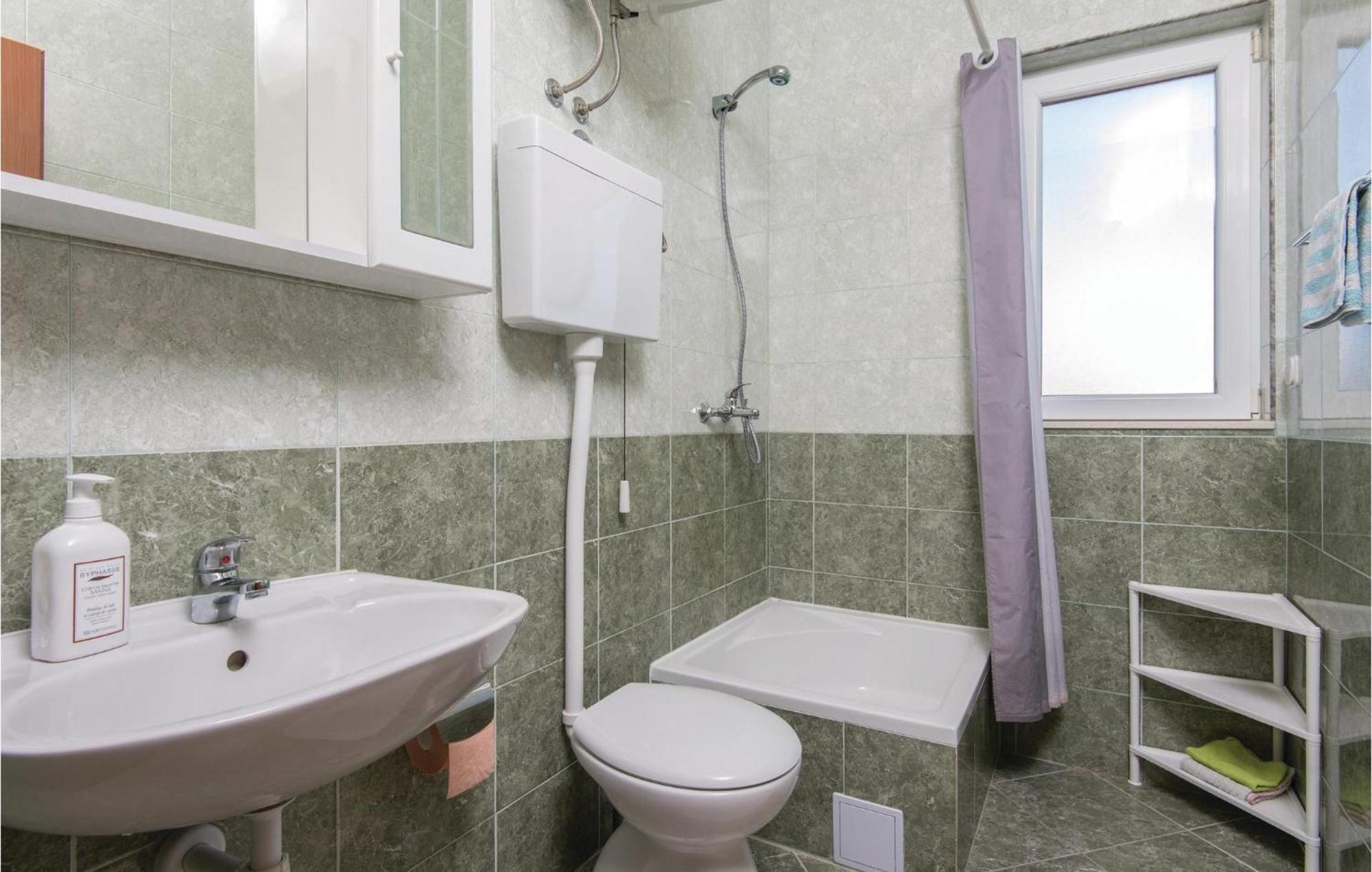 Gorgeous Apartment In Dubrava With Kitchen Εξωτερικό φωτογραφία
